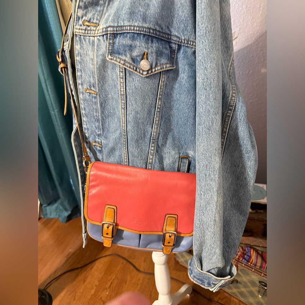 Women's Coach Reserve  Colorblock Crossbody Bag magnetic closure excellent shape - Picture 2 of 16